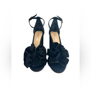 Gianni Bini Navy Blue Heels with Decorative Bow